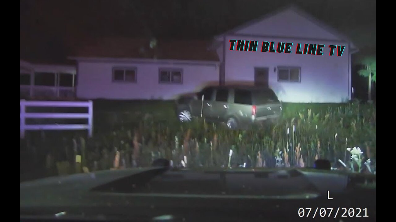 DASHCAM: One Of The Craziest Pursuits, Through Yards, Farm Fields & Ends In A Muskego Pond