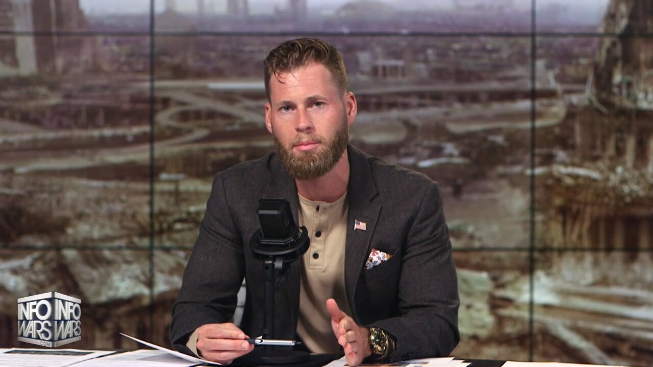 WAR ROOM (Full Show) Thursday - 7/21/22