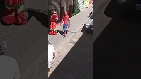 SUPER PULO NINJA DO FOFÃO, O MÁSKARA, PATATI E BEN10 DANÇANDO NA CARRETA DA ALEGRIA, LIKE