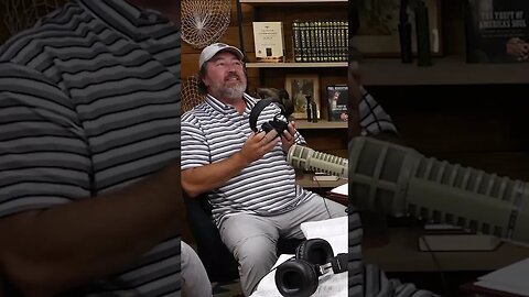 Wasp Attacks & Stings Al Robertson, Phil & Jase Watch #shorts