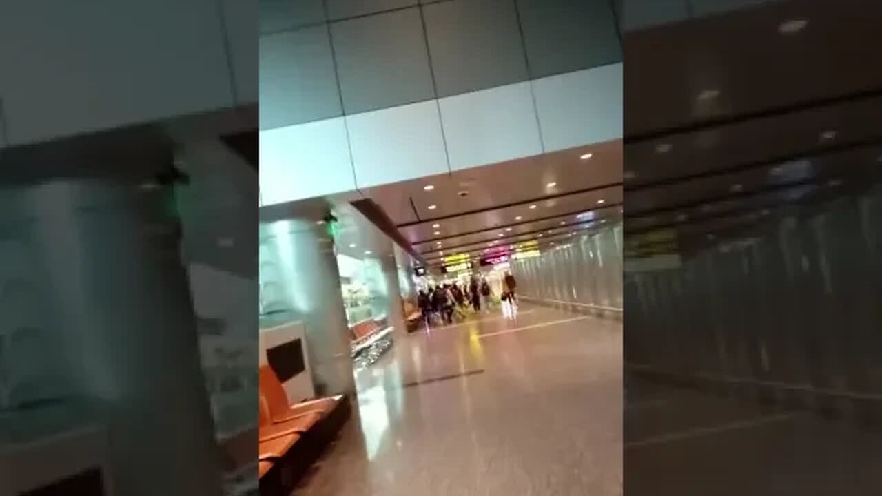 Waktu istri sampai bandara Doha katar