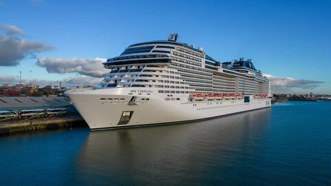 MSC Virtuosa Southampton Horizon terminal 102 19/11/2022