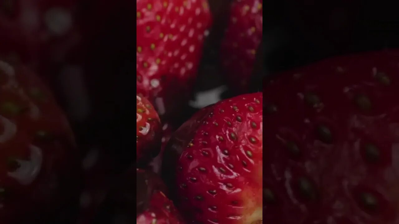Texture of Strawberries with Chocolate #shorts #shortsfeed