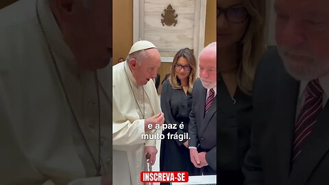 AGORA! LULA E JANJA ENCONTRAM O PAPA FRANCISCO.