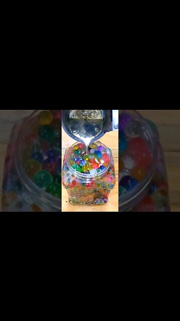 Pouring Molten Metal on Orbeez