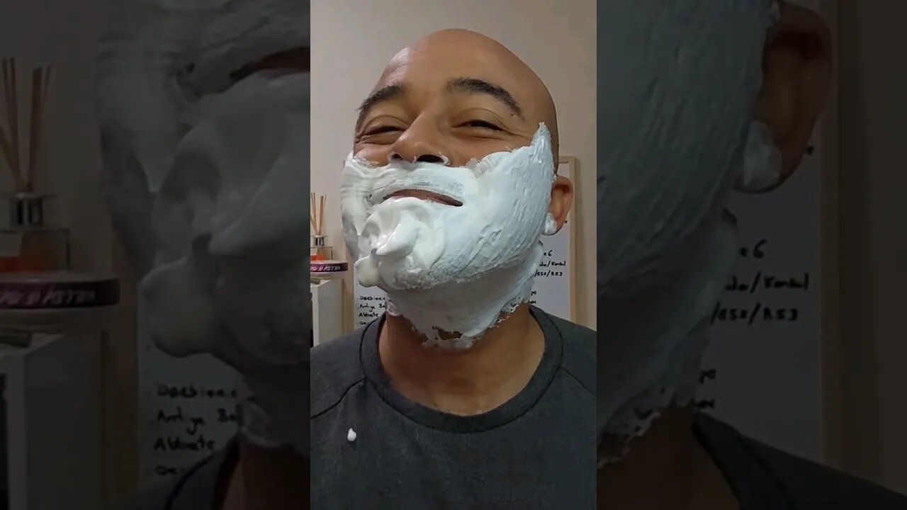 ASMR SATISFYING SHAVE HAGS VALLEY OF ABYSS💈🔊🪒🧼🎞👌🏾💈 #asmr #shavingproducts #wetshaving #satisfying