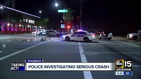 Police investigate crash in downtown Phoenix