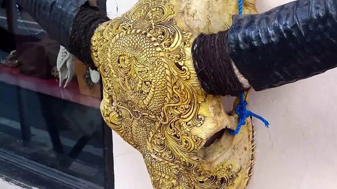 INCREDIBLE Carved Cow Skulls!