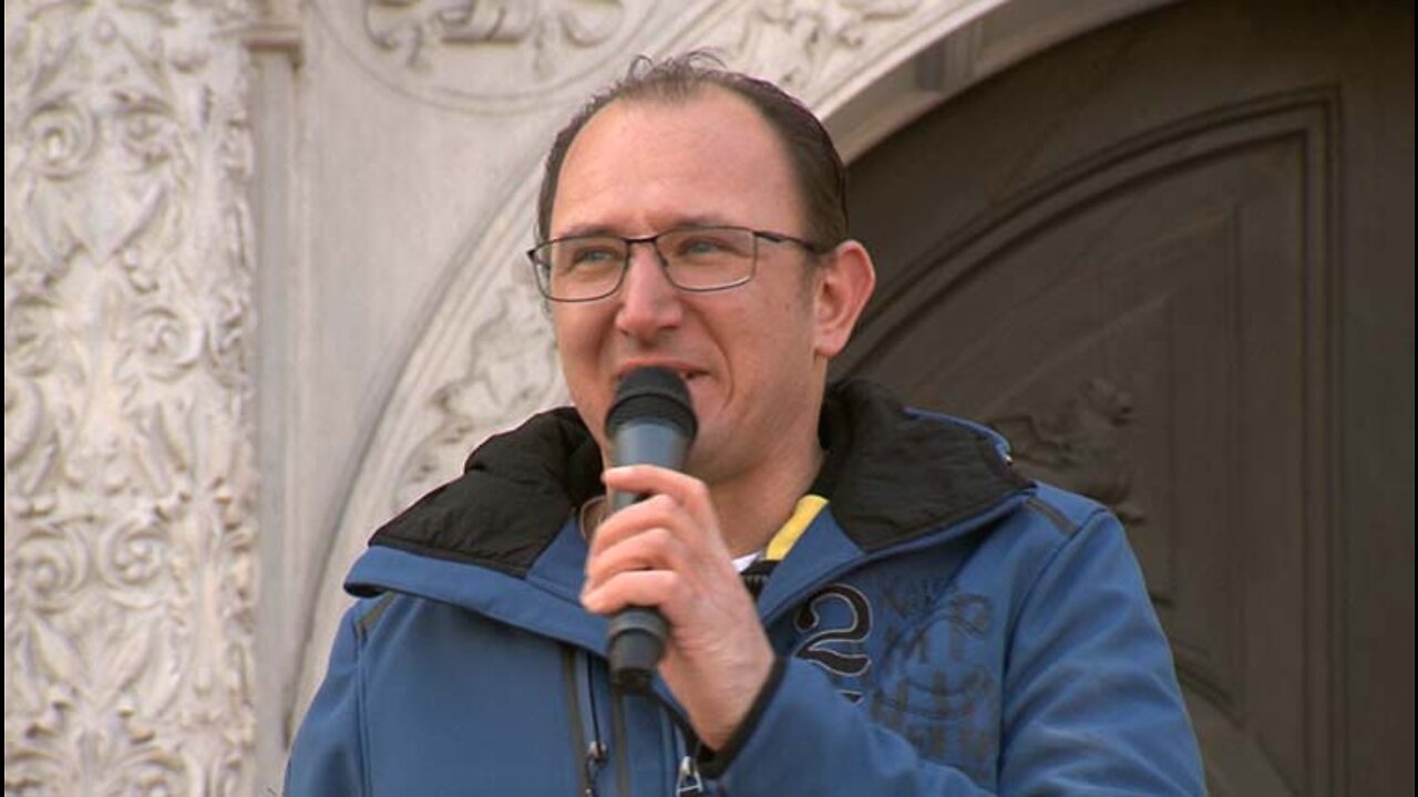 Rede von Charly des Demonstrationsorganisators Klagenfurt