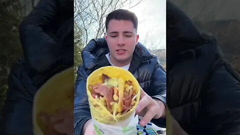 MERITA SHAORMA HATZ ? #oguritamica #mancaciosul #mancare