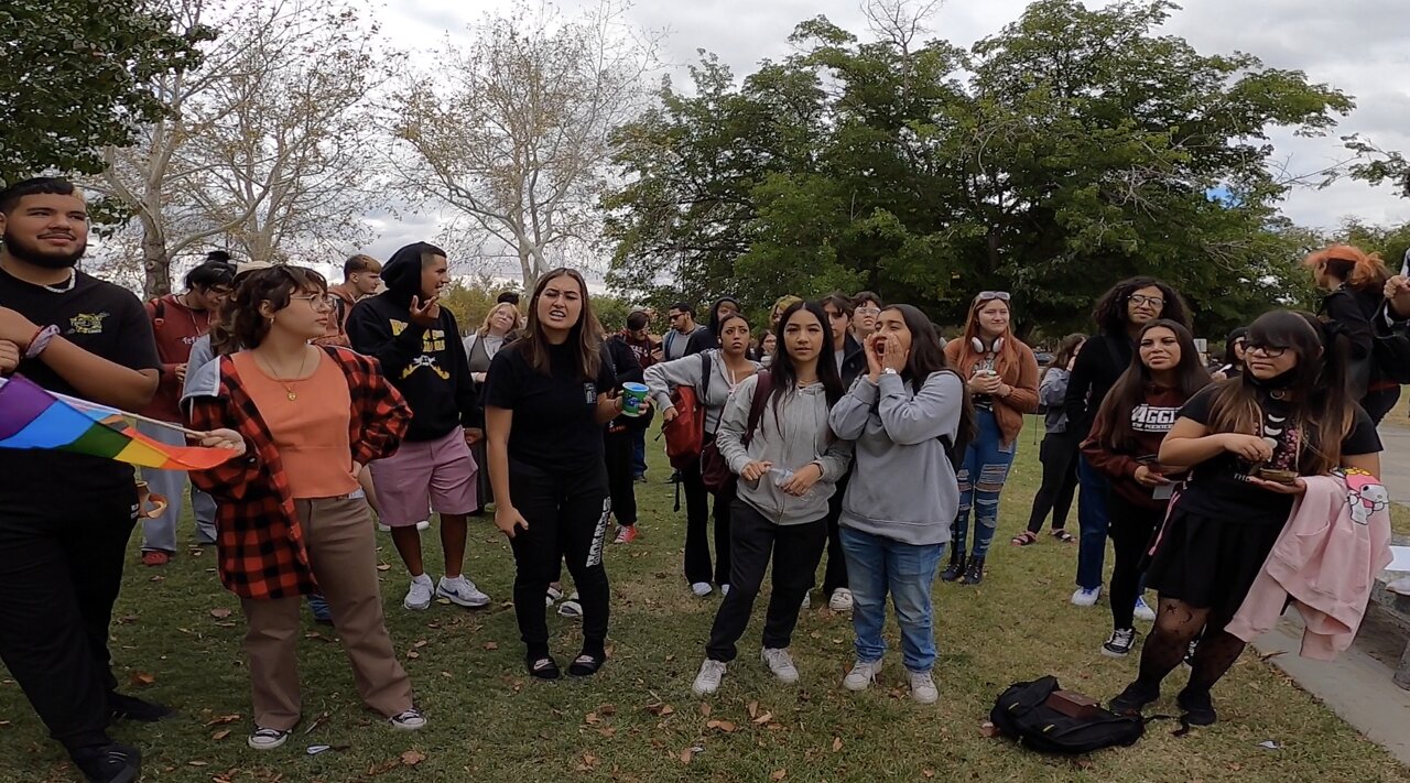 New Mexico State Univ: Another Large, Rowdy Crowd, Christian Student Helps Me Preach, Several Christian Students Encourage and Bless Me, Christian Campus Ministry Supports Me