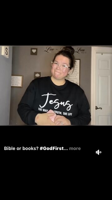ASL/Captioned - Which Bible or books to grow closer to God?
