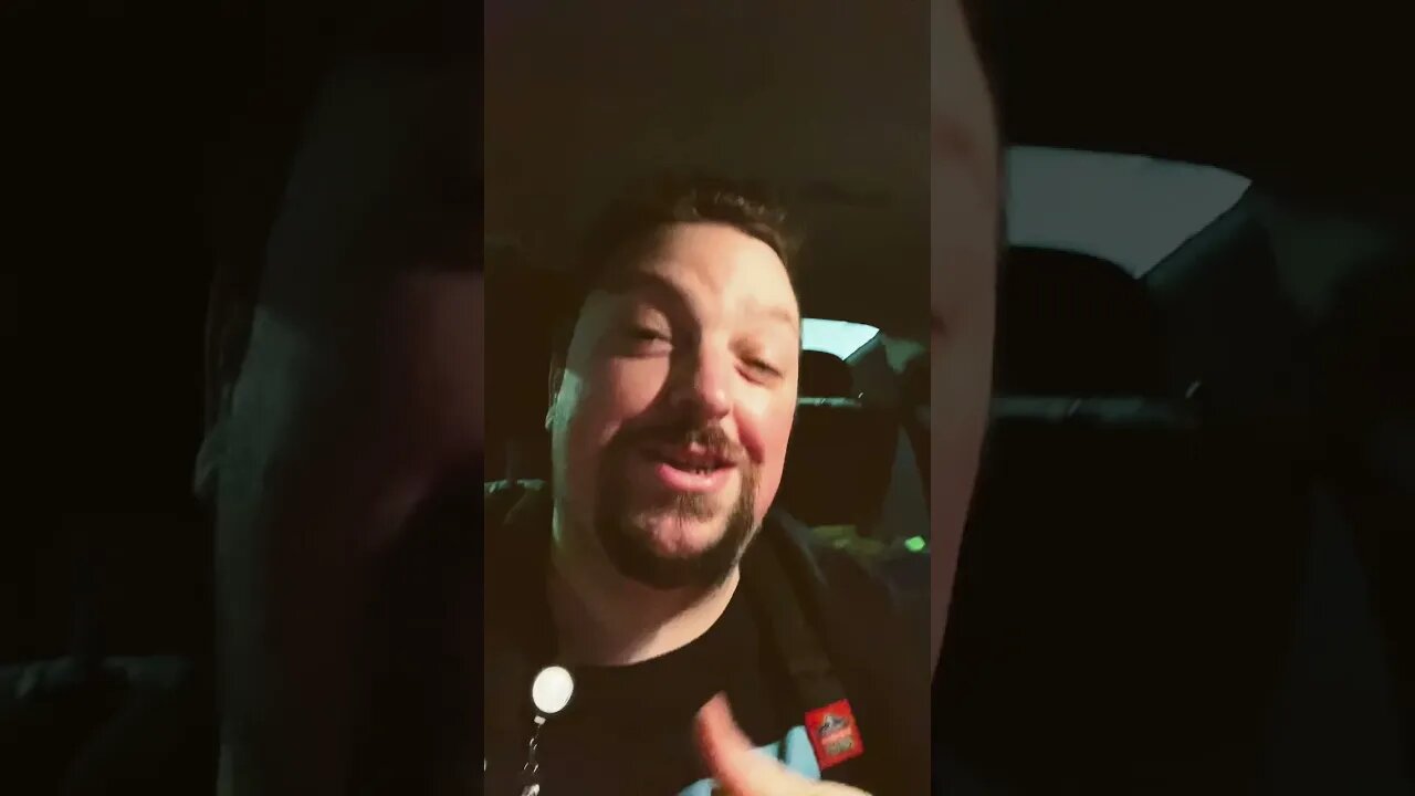 Polar Bear Has Ichy Balls! 🤣