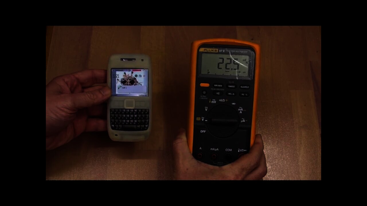 EEVblog #112 - GSM vs The Fluke 87V Multimeter