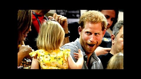 Prince Harry's popcorn swiped by toddler