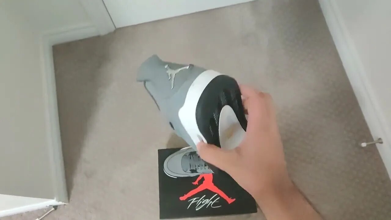 Jordan 4 Cool Grey Review (Kickmax)