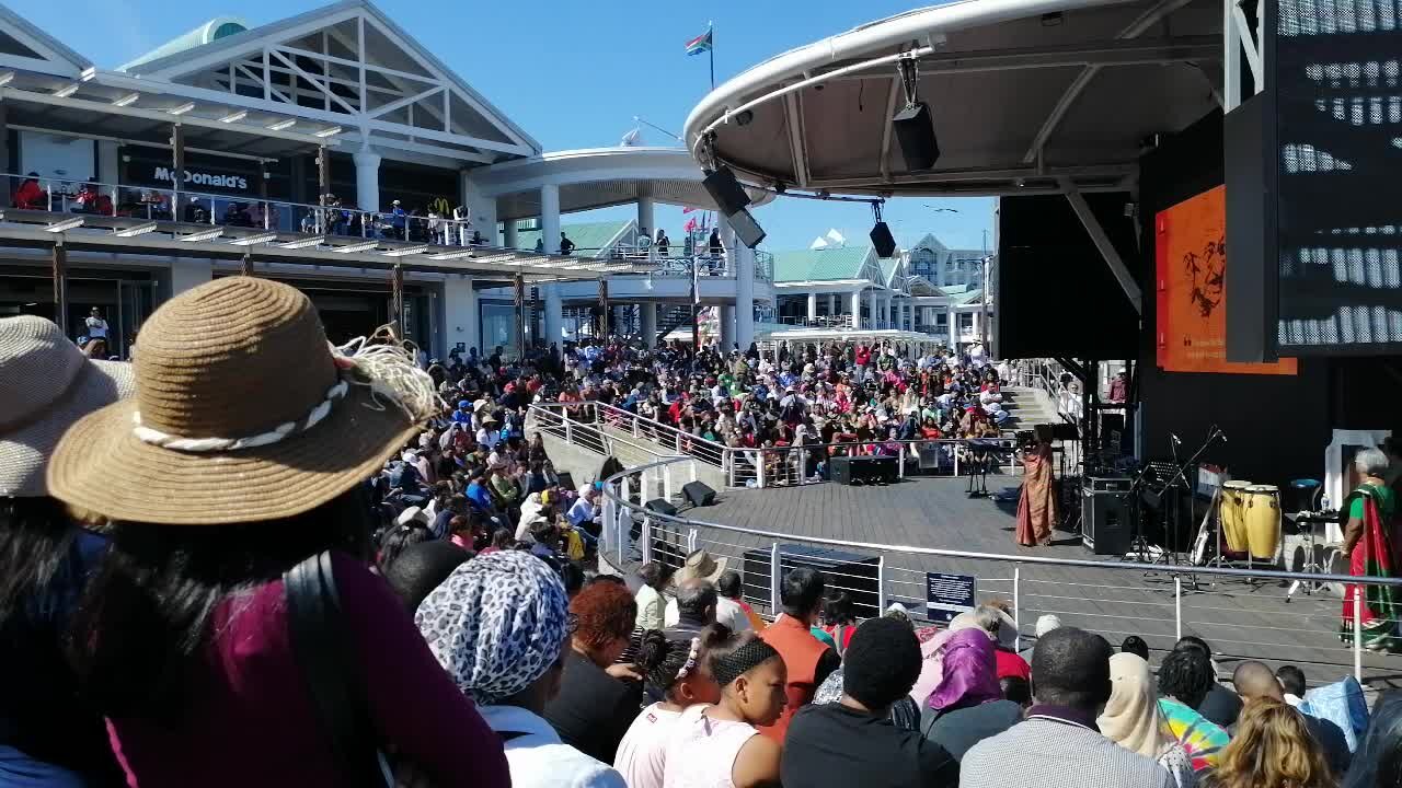 SOUTH AFRICA - Cape Town - Diwali Festival of Lights (Video) (q6o)