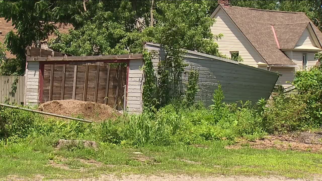 Neighbors concerned about state of Old Brooklyn property owned by design review board member