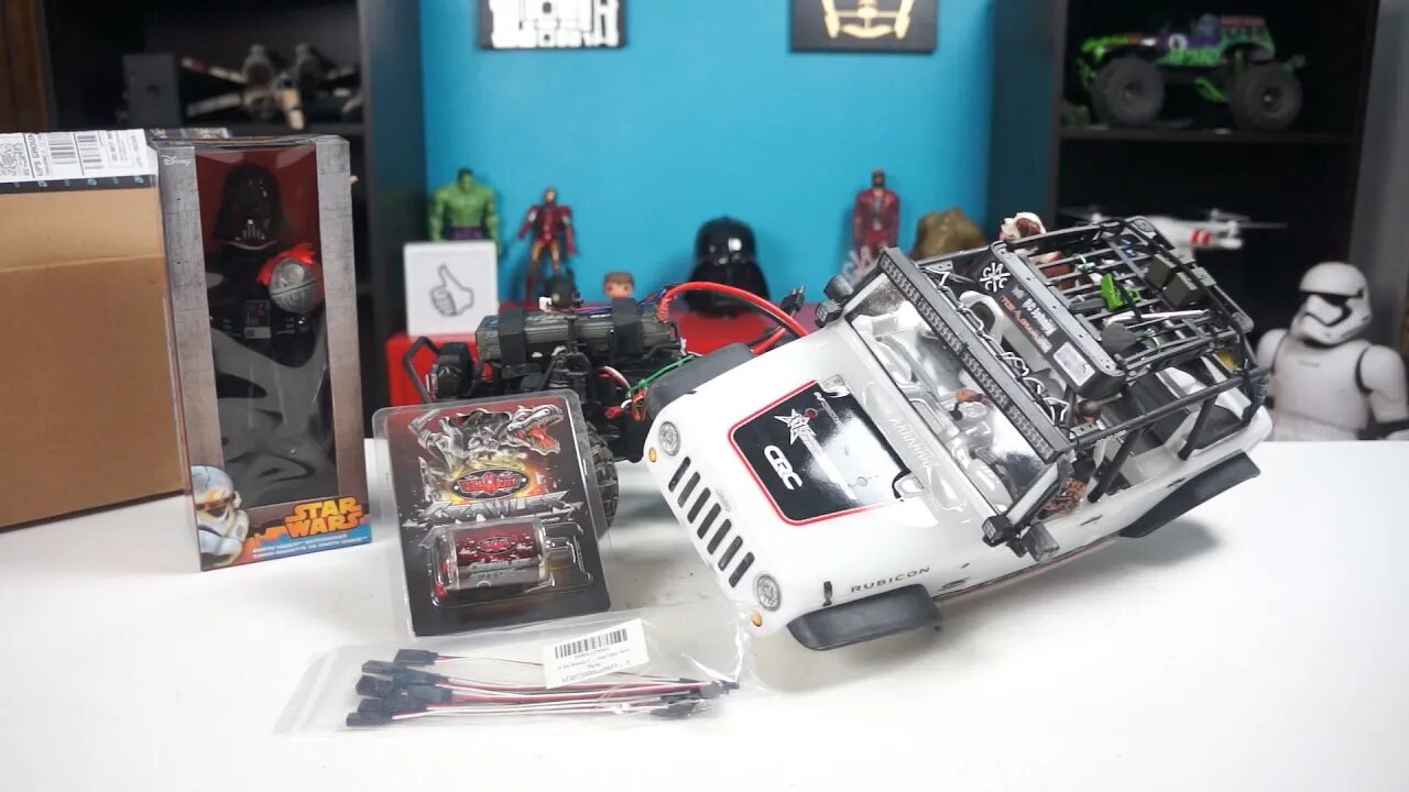 VLOGGIN' RC: RC4WD Motor, Servo Extension & Kurt S Adler Darth Vader Nutcracker?