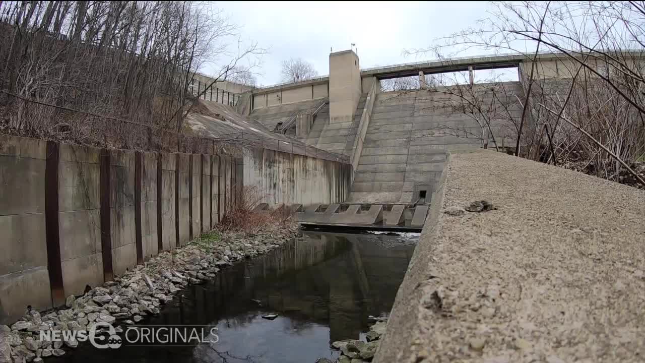 Hidden gem: Lake View Cemetery has a secret, and it's dam good