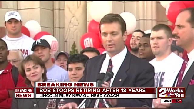 Bob Stoops steps down as head coach