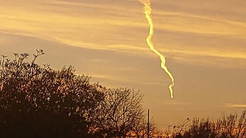 Chemtrails @ Dusk Bryan Texas