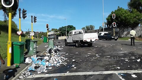 Watch: Protests rock King Dinuzulu Hospital (AXz)