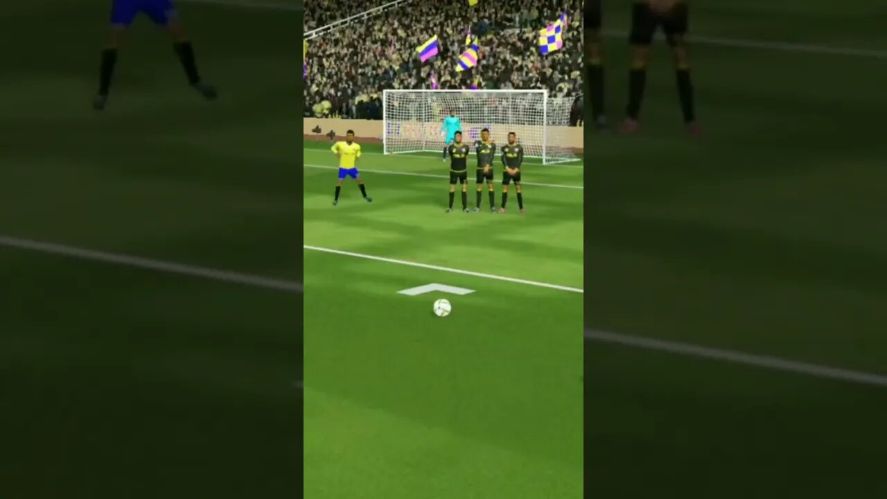 DLS 22 MESSI HITTING THE CROSSBAR😭😭