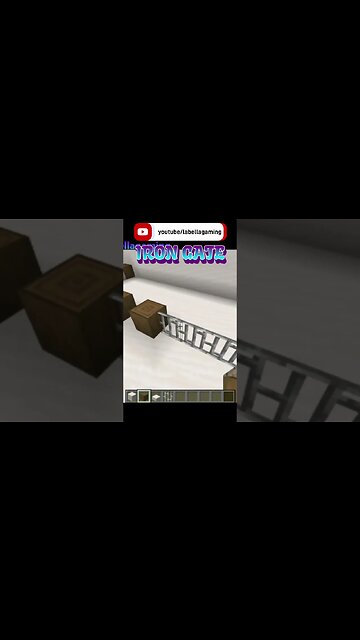 Iron and Quartz Gate | Minecraft