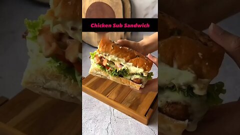 Chicken Sub Sandwich 🥖🥪 #trendingshorts #fingerfood #subway #arabianfoods #chicken
