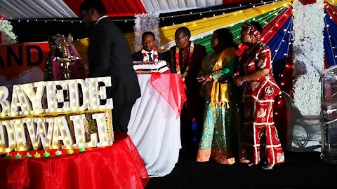 SOUTH AFRICA - Durban - King Goodwill Zwelithini hosts Diwali celebrations (Video) (bh4)