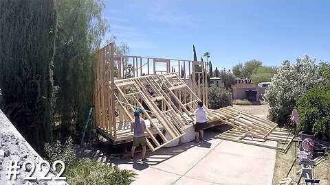 RAISING THE TINY HOUSE WALLS!!