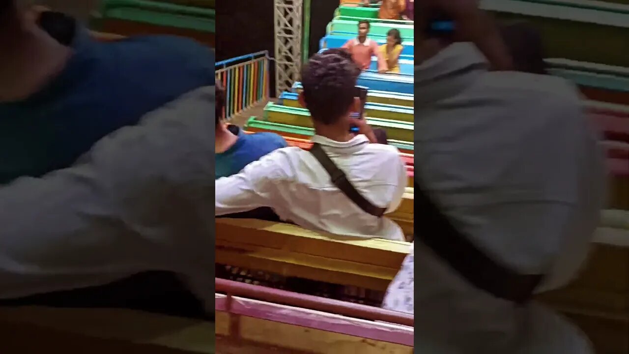 झूले का ये विडियो देख के हंसी नही रुकेगी