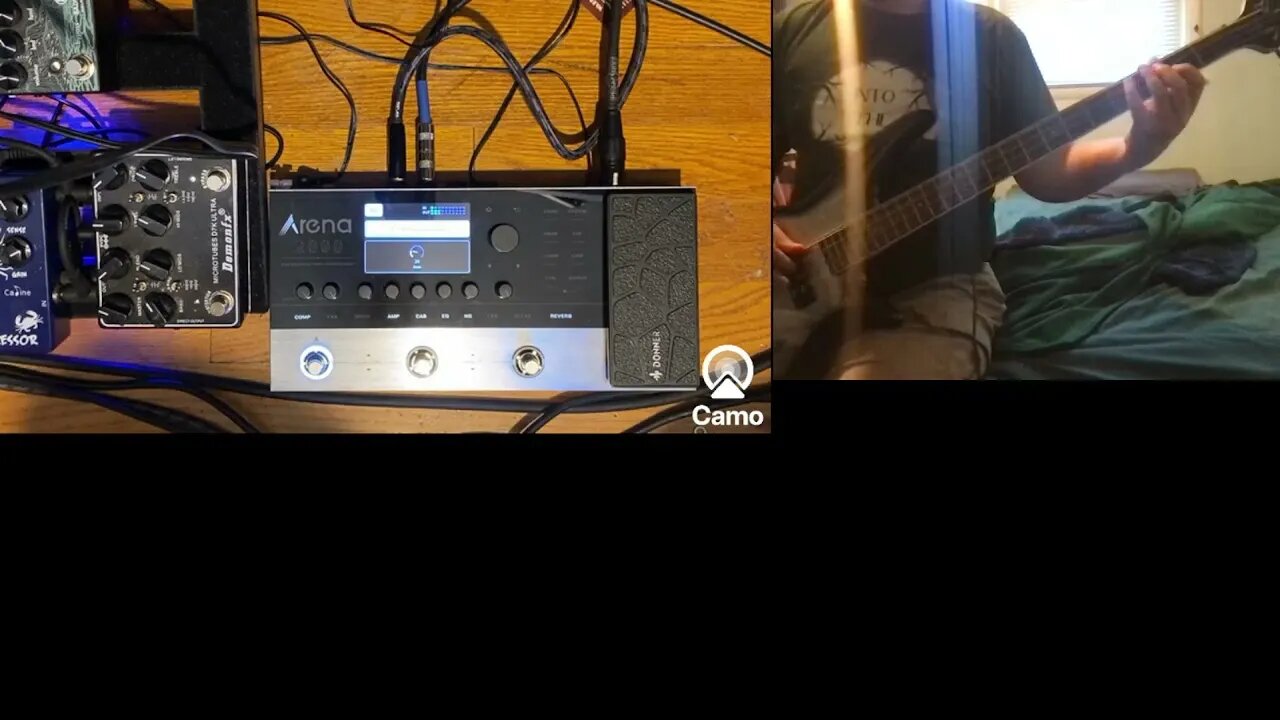 Donner Arena 2000 Bass Demo