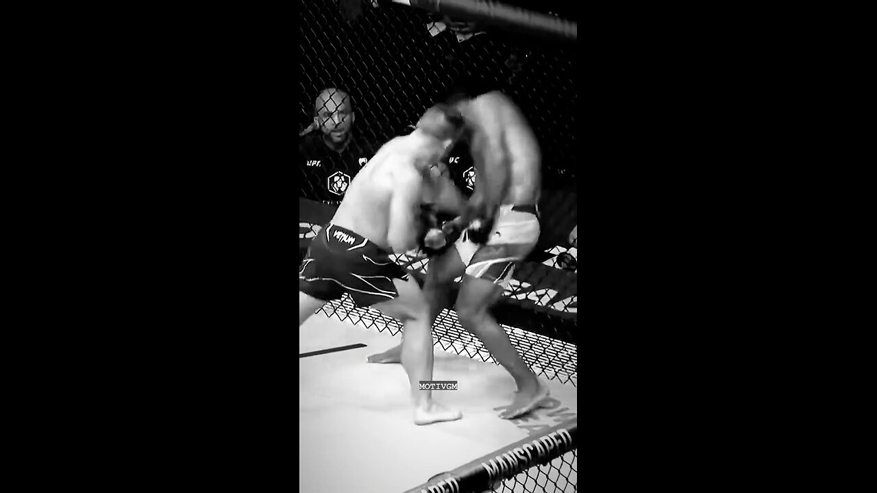 Boxing masterclasss / name of boxer in comments????