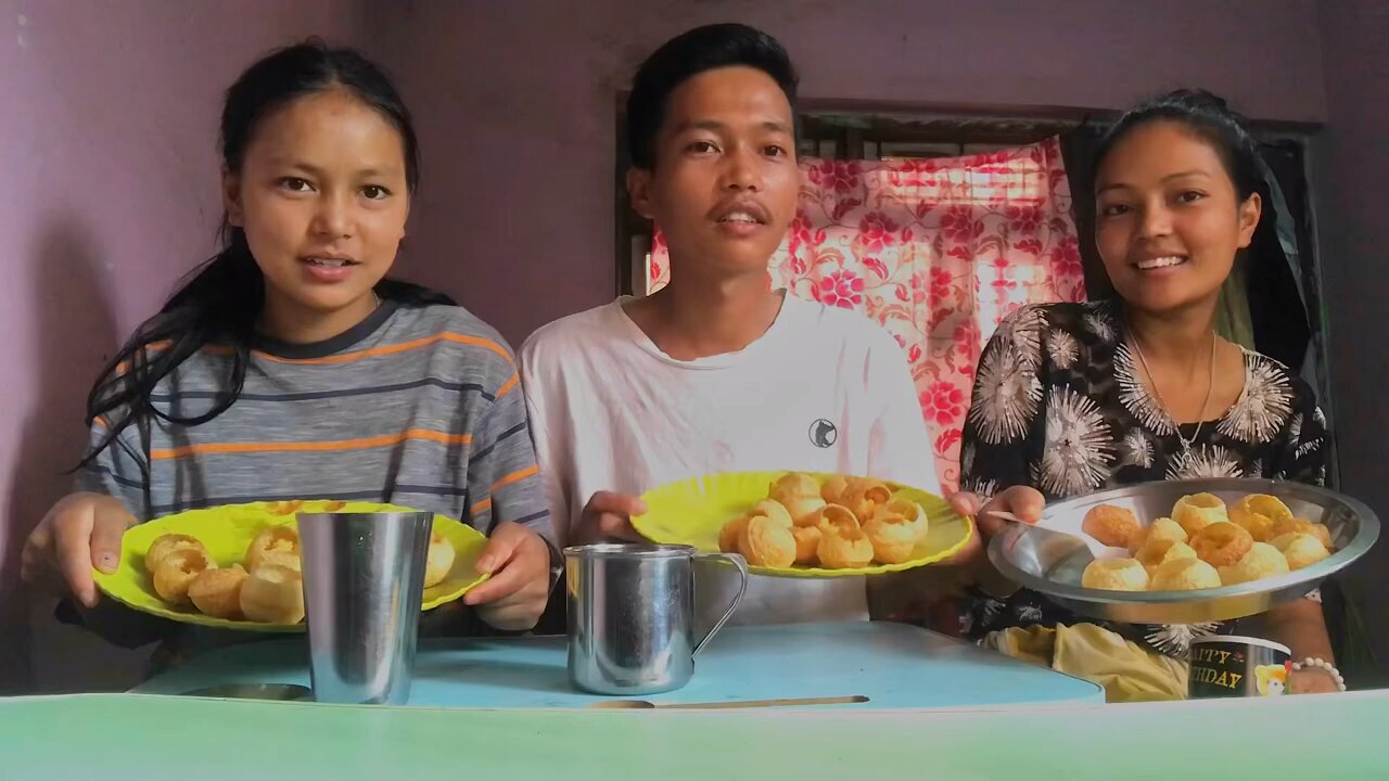 Pani Puri Eating Challenge With Sisters 🤣 #vlog #challenge #panipuri ​⁠