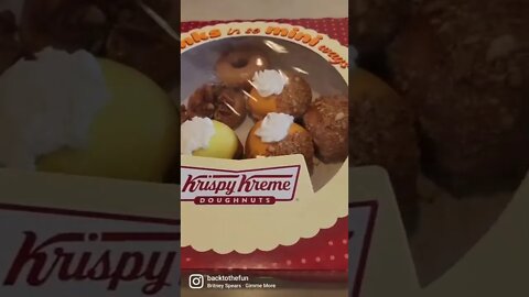 Krispy Kreme has Thanksgiving Pies 🥧?