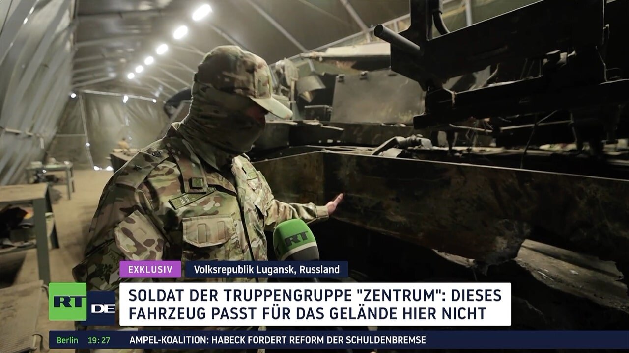 RT-DE-Exklusiv: Soldaten des zentralen Militärbezirks berichten von ihren Trophäen aus US-Produktion