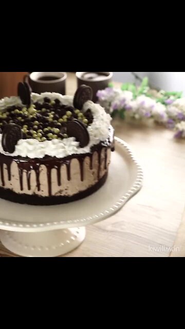 No-Bake Oreo Cheesecake