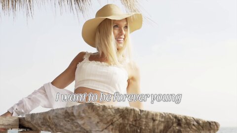 UNDRESSD - Forever Young - Lyrics