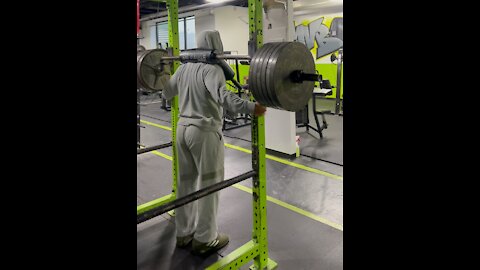 635 paused Hatfield squat to reverse banded jumps