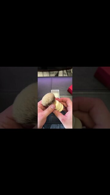 Simpsons Chubby 2 Super Badger Shave Brush Unboxing