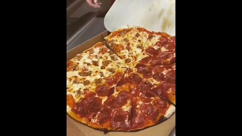 Best pizza ever | @worldchiefexpertise on IG🍕😋 #shorts #pizza