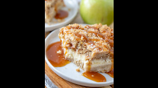 Salted Caramel Apple Cheesecake Bars