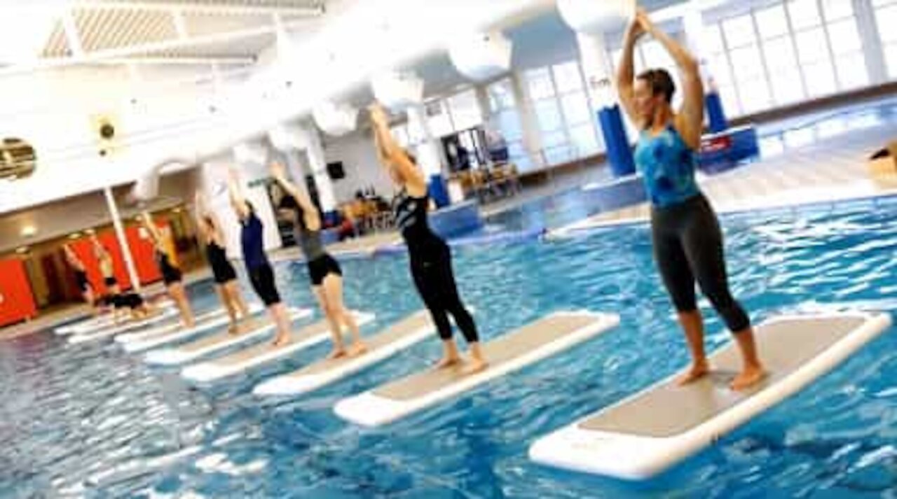 "Float Fit": quand l'aérobic mêle surf et natation