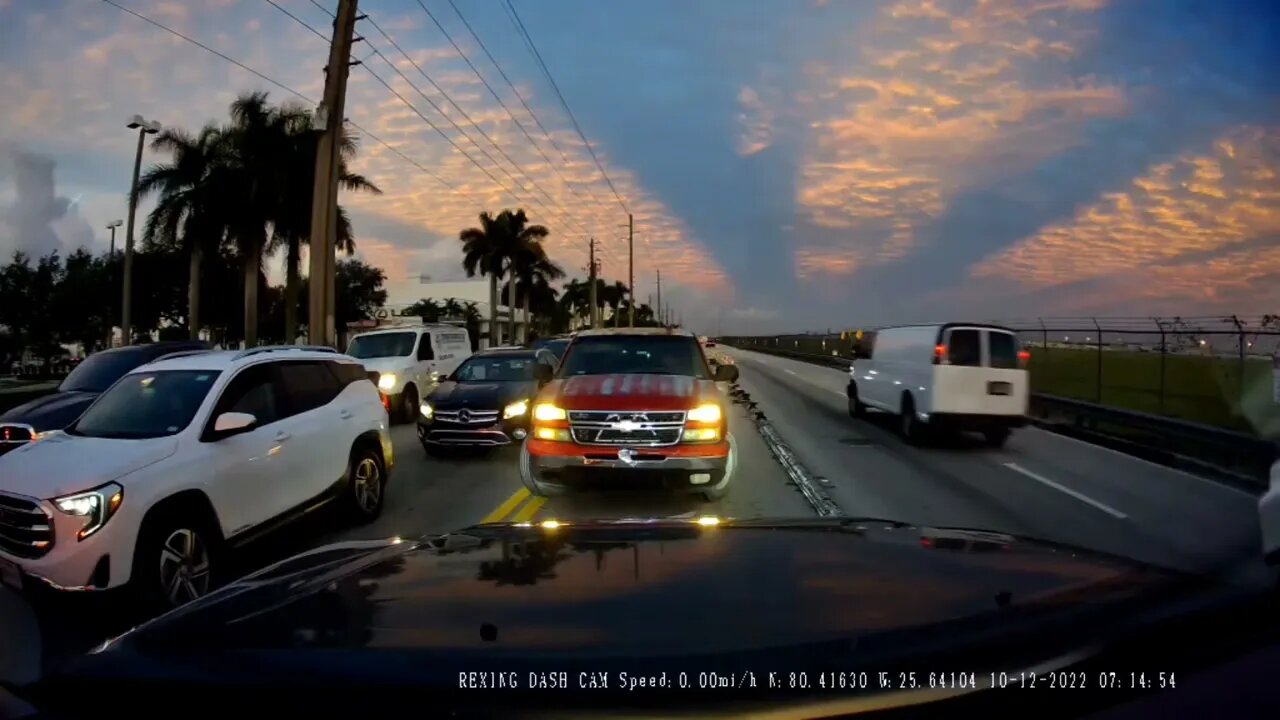 Left turning lane blockers #baddrivers