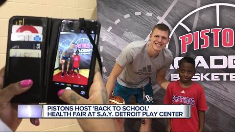 Henry Ellensen 'Back to School'