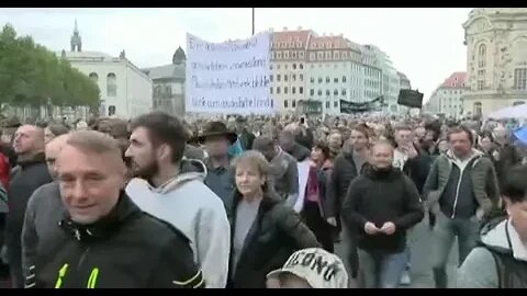 Mass uprising of German workers in Dresden