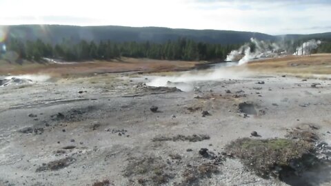 Scalloped Spring in Yellowstone