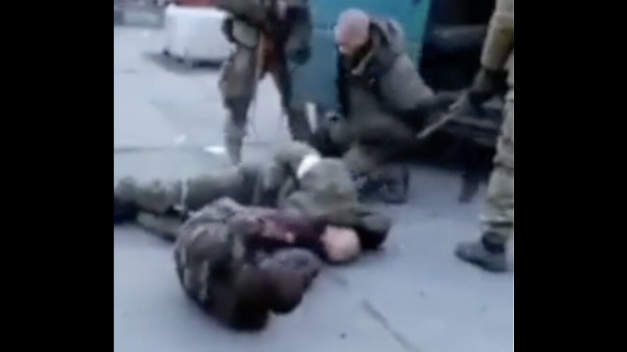 Ukrainian soldiers shoot Russian prisoners of war in the legs and leave them bleed to death